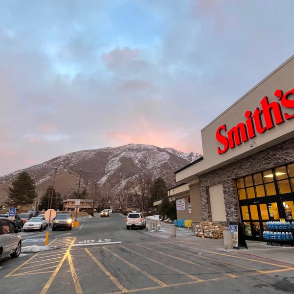 Smith's Food & Drug Grocery Store