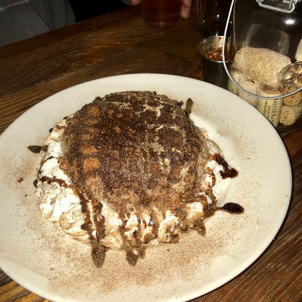 For dessert you must get the CHURRO BOMB churro cheesecake and share between 2 or 3 people! Omg! So good trust me.