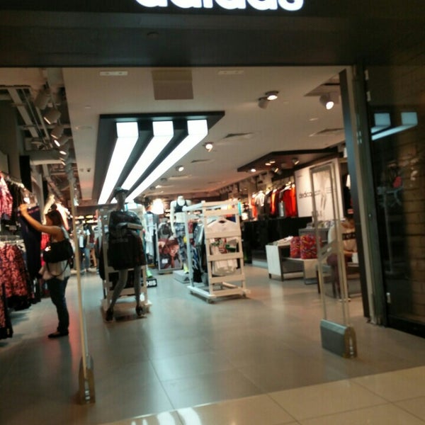 plaza sing adidas