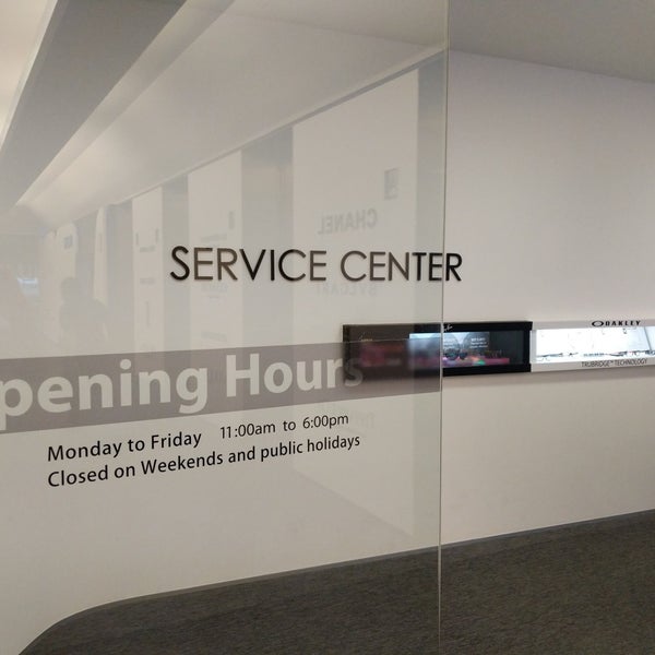 Oakley Service Centre - Downtown Core 