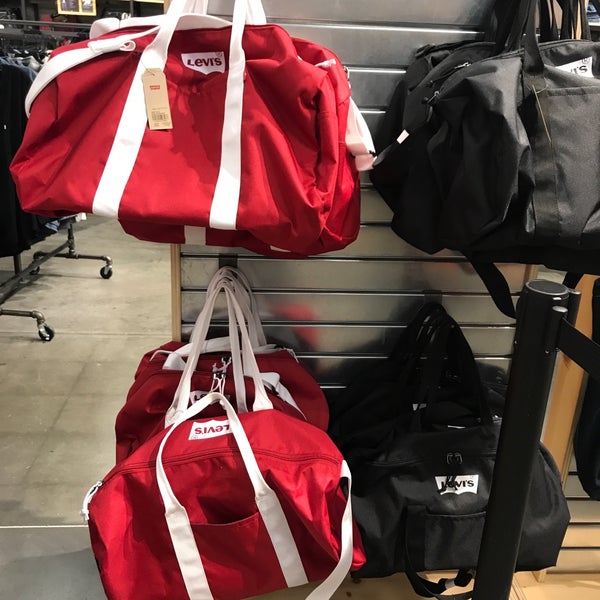 Levi's Outlet Store 5 tips