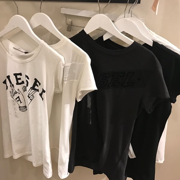 Diesel Clothing Store In Wrentham