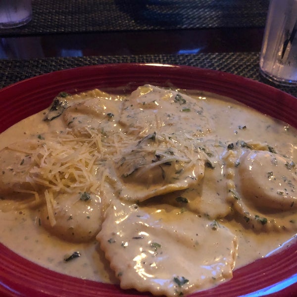 Photo taken at Chef Rob&#39;s Caribbean Cafe by Tye W. on 4/17/2019