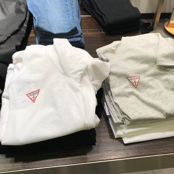 guess perimeter mall