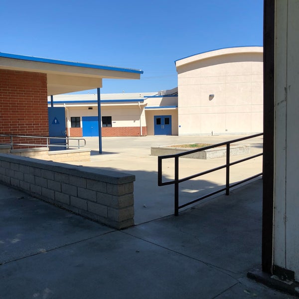 Wiley Canyon Elementary School Newhall, CA