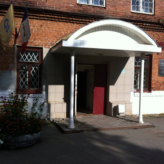 Грузовой автосервис мерседес пермский край. Москва, ул. Трак сервис омега. Поселок сервис. 2.