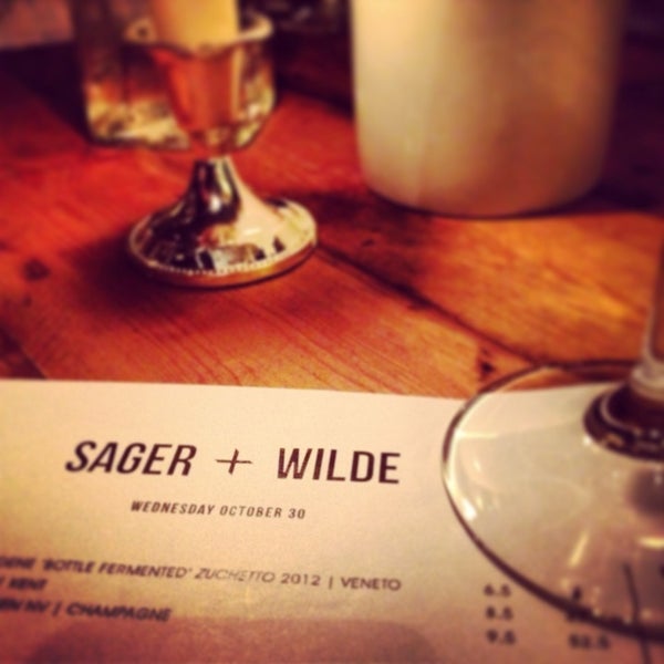 รูปภาพถ่ายที่ Sager + Wilde โดย Stephen P. เมื่อ 10/30/2013