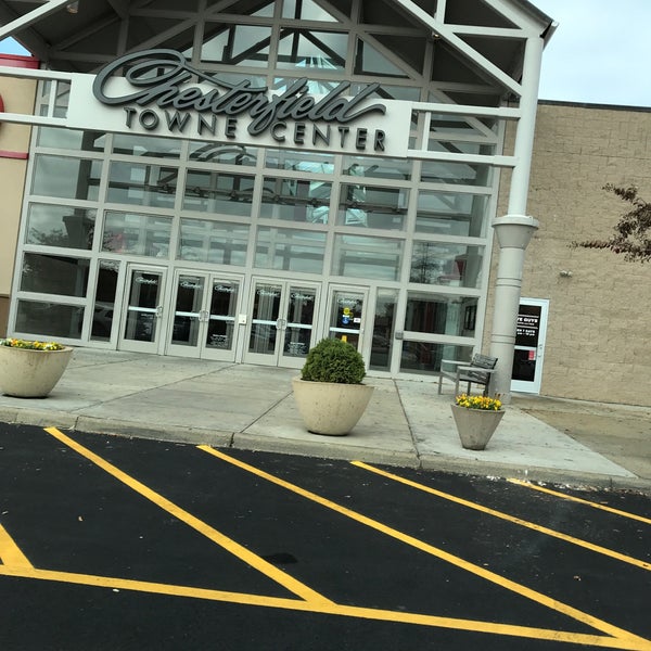 chesterfield towne center hours fourth of july