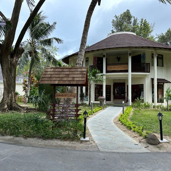 Foto diambil di Hilton Seychelles Labriz Resort &amp; Spa oleh Bill H. pada 9/3/2023