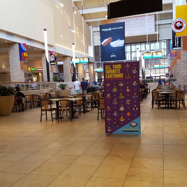 Fotos em Food Court Chandler Fashion Mall Praça de Alimentação em