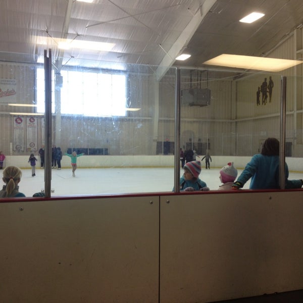 Webster Ice Arena Skating Rink in Saint Louis