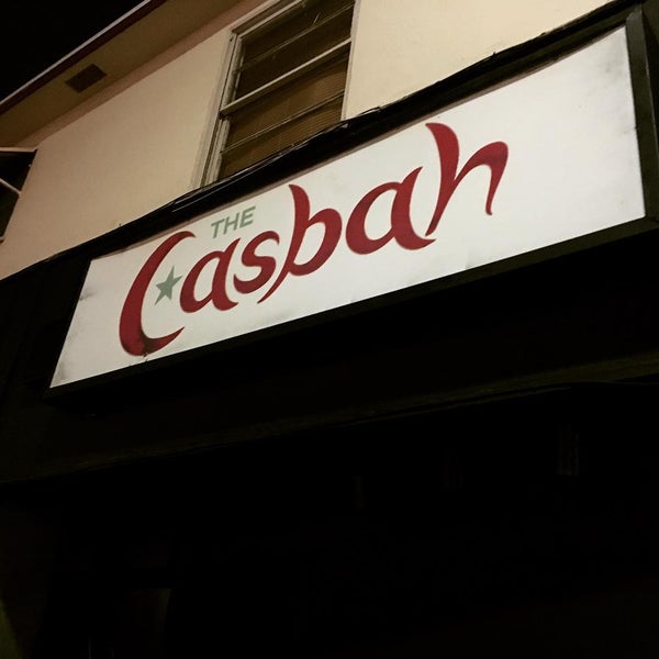 Foto tirada no(a) The Casbah por Lynn W. em 1/23/2016