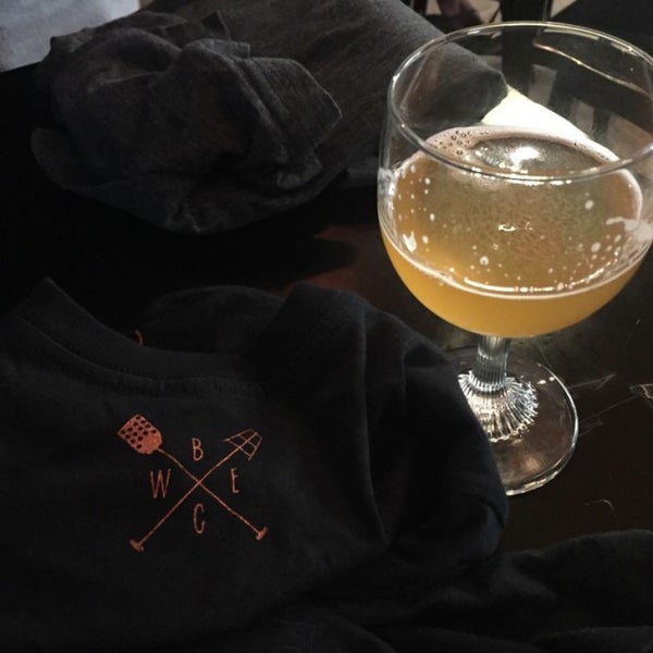 Meier's Cork and Bottle Everett Lincoln, NE