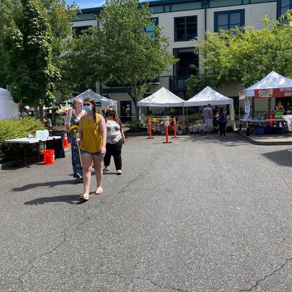 Orenco Farmer's Market Northeast Hillsboro 4 tips from 358 visitors