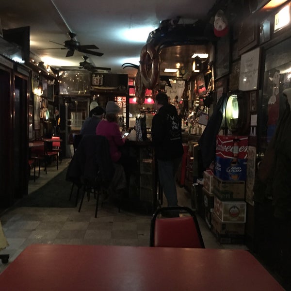 1/24/2016 tarihinde Pia F.ziyaretçi tarafından Montero Bar &amp; Grill'de çekilen fotoğraf