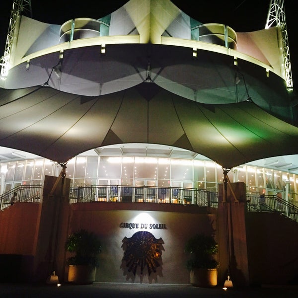 Photo taken at La Nouba by Cirque du Soleil by Melissa S. on 8/11/2016