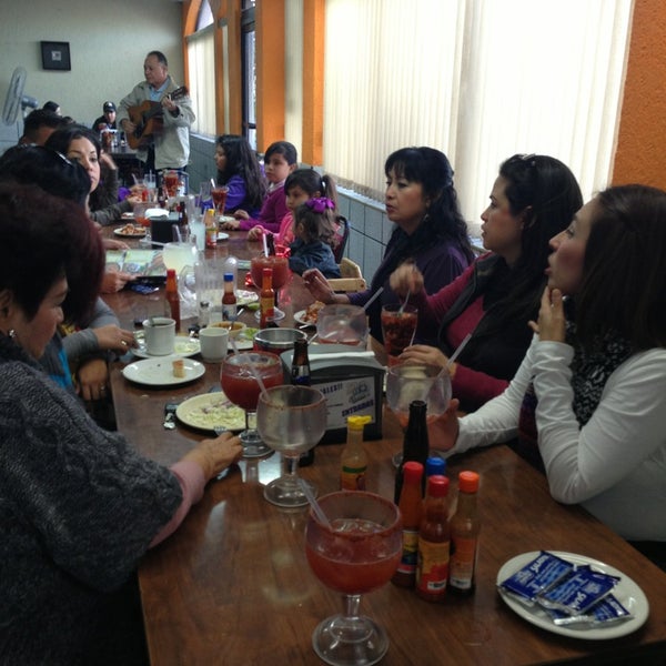 12/30/2012에 Alfonso N.님이 El Corral Restaurante에서 찍은 사진