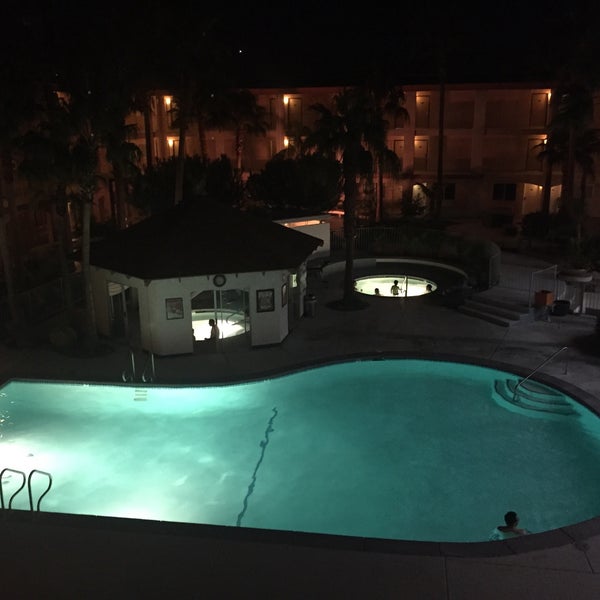 Das Foto wurde bei Aqua Soleil Hotel And Mineral Water Spa von Shannon R. am 11/15/2015 aufgenommen
