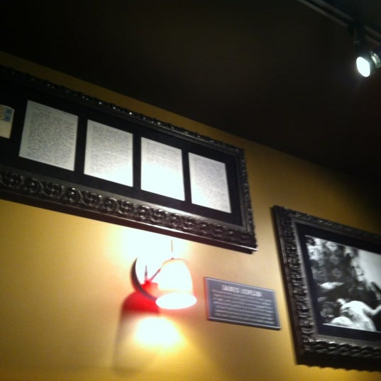 11/2/2012에 Shannon R.님이 Hard Rock Cafe Four Winds에서 찍은 사진