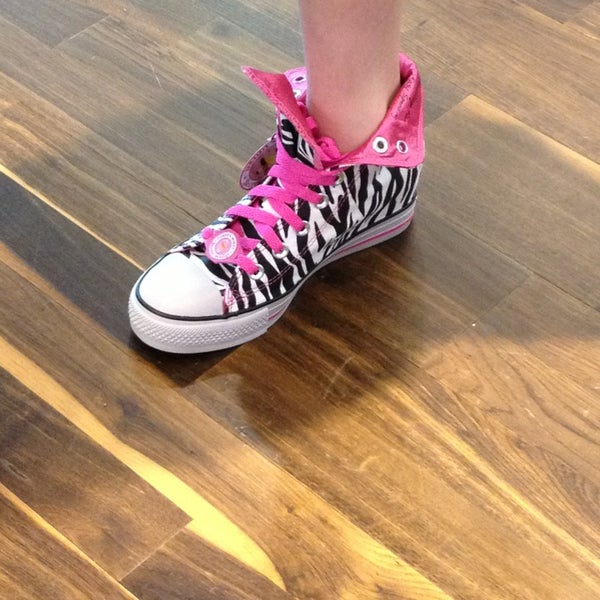 summer slip on shoes womens