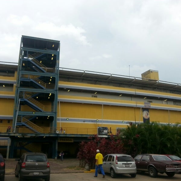 Fotos en Estadio Monumental de Maturín - Maturín, Estado Monagas