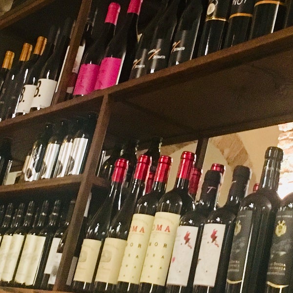 Foto tirada no(a) Osteria delle Commari por Tom-Lyndsay L. em 12/2/2018