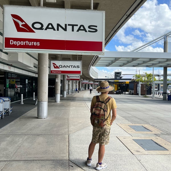 Снимок сделан в Brisbane Airport International Terminal пользователем Yulianto Wheatley &. 2/7/2022
