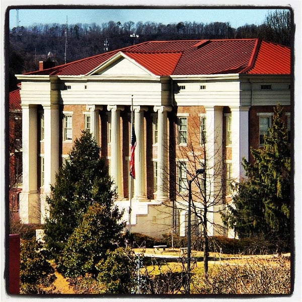 LMU Duncan School of Law Law School in Downtown Knoxville