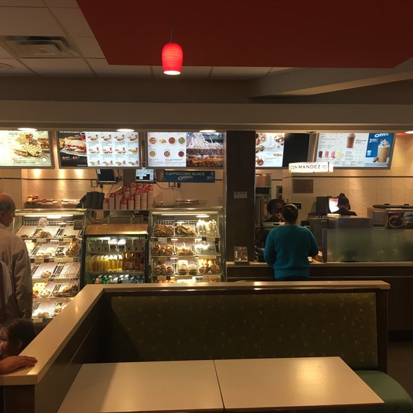 Tim Hortons - Dorval - 9 tips