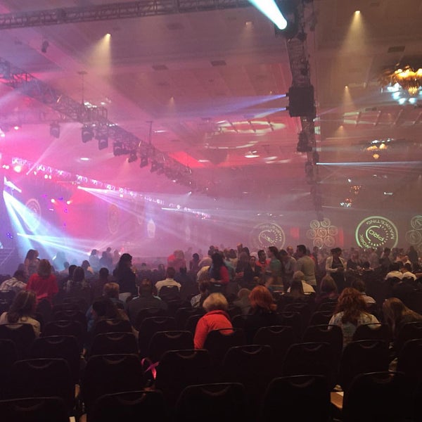 10/16/2015에 Darryl B.님이 The Mirage Convention Center에서 찍은 사진