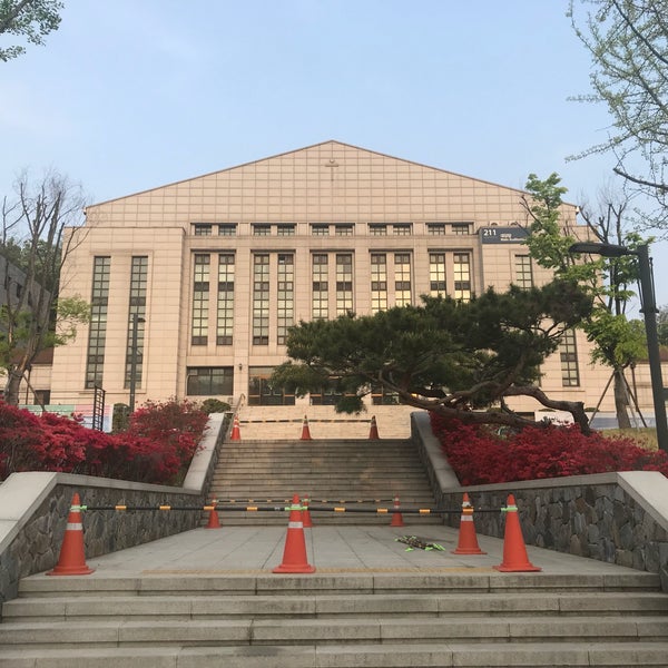 Photo taken at Yonsei University Main Auditorium by Dong-won K. on 4/30/2018