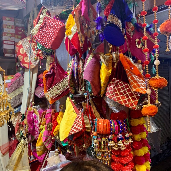 Kinari Bazaar किनारी बाजार New Delhi, Delhi