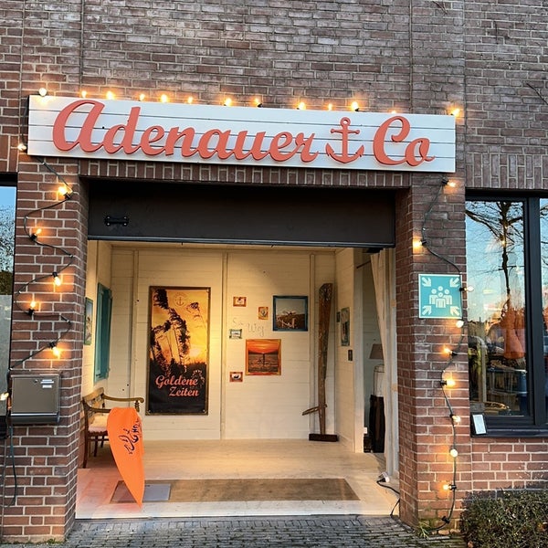 Adenauer & Co Outlet Kaarst Bekleidungsgeschäft in Kaarst