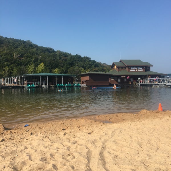 Bent Hook Market and Marina at Big Cedar Lodge Ridgedale, MO