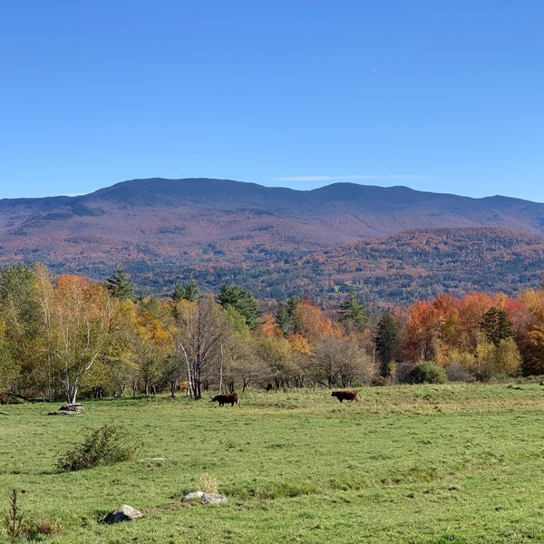 Photo taken at Trapp Family Lodge by Peep C. on 10/14/2018