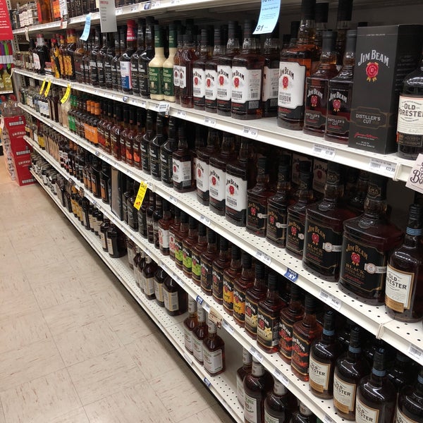 Liquor Barn Express 3 tips from 225 visitors