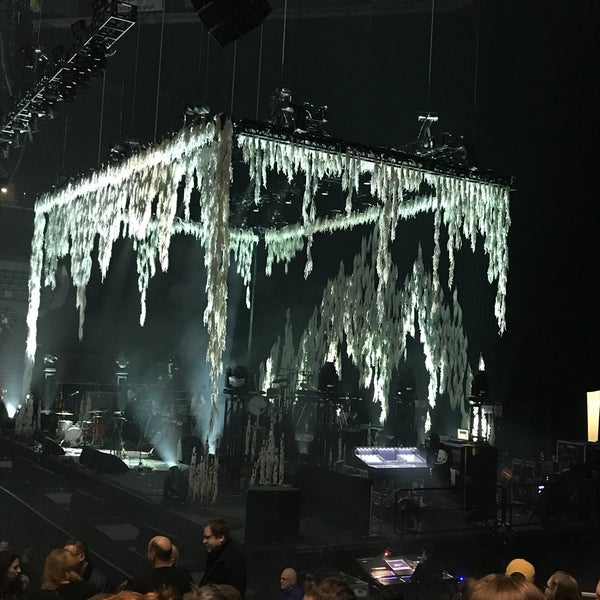 Das Foto wurde bei BMO Harris Bradley Center von John S. am 2/18/2018 aufgenommen