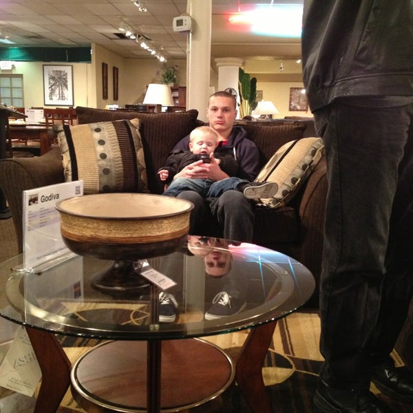 Gardner White Furniture Southeast Warren Warren, MI