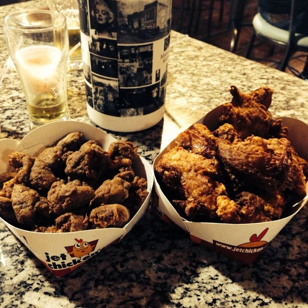 Photo taken at Jet Chicken - Frango Frito by Jacqueline M. on 10/5/2013