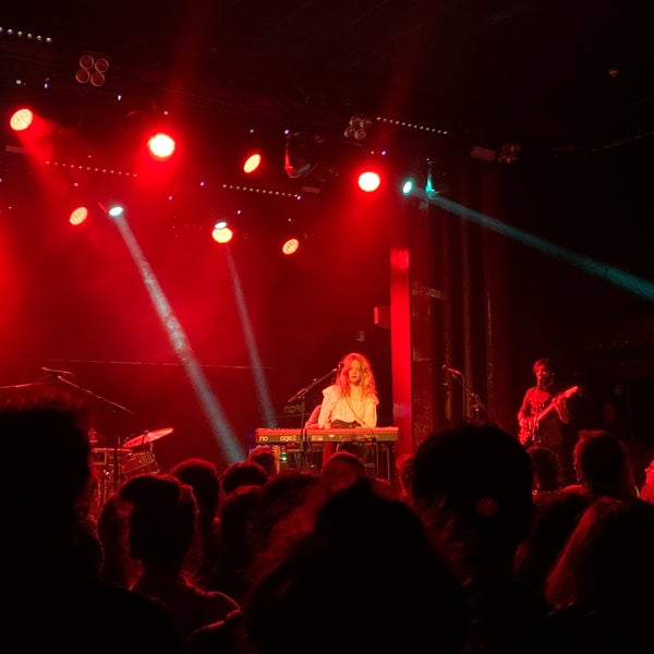 Photo taken at Sala Apolo by Murat Y. on 1/17/2020