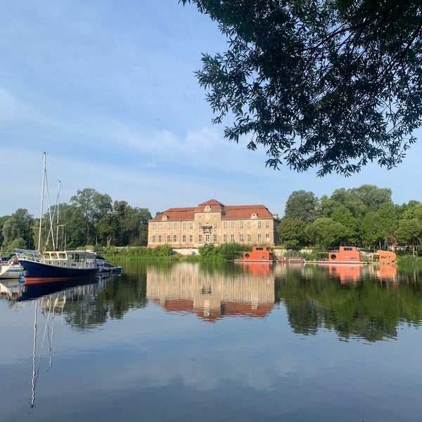 Photo taken at Schloss Plaue by Michael on 8/9/2019