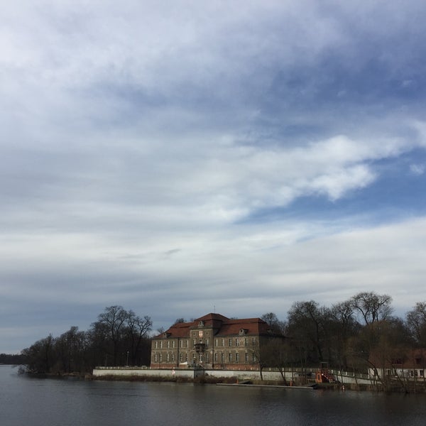 Photo taken at Schloss Plaue by Michael on 2/7/2016