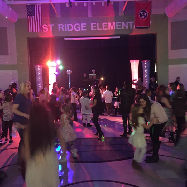 East Ridge Elementary School - 1014 John Ross Rd