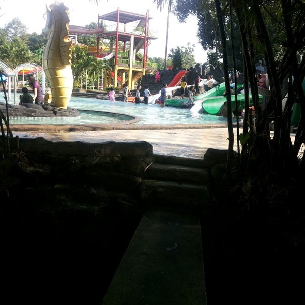 Planet Waterboom Subang - Water Park