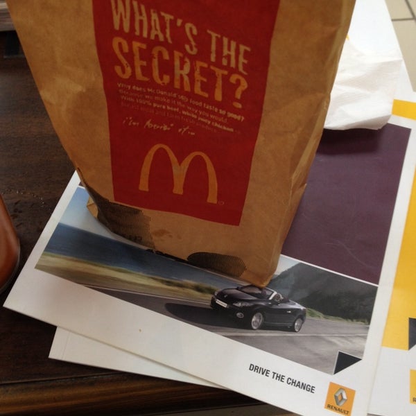 Renault Service Centre Automotive Shop