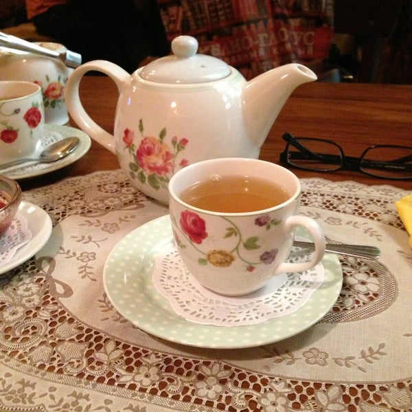 รูปภาพถ่ายที่ Чай и Кофский โดย Olga V. เมื่อ 3/7/2013