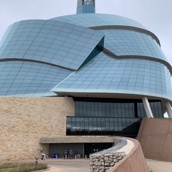 Снимок сделан в Canadian Museum for Human Rights пользователем Caroline A. G. 10/23/2021