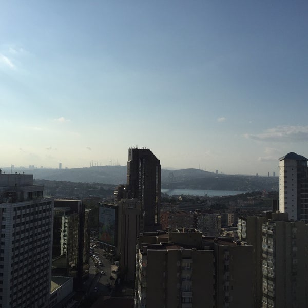 8/21/2015 tarihinde Serkan Ş.ziyaretçi tarafından Türk Telekom Bölge Müdürlüğü'de çekilen fotoğraf