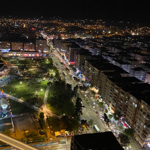 Foto diambil di Nevali Hotel oleh can yaşar pada 4/23/2022