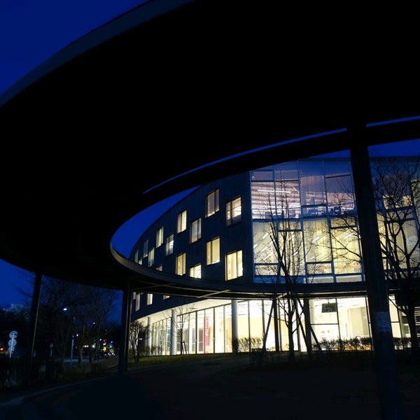 新潟大学 S5 附属中央図書館 1 Dica 新潟大学 S5 附属中央図書館 1 Dica